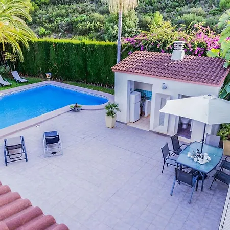 Вилла La Xara Sleeps 10 With Pool And Air Con Дения