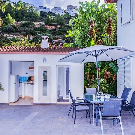 La Xara Sleeps 10 With Pool And Air Con Вилла *